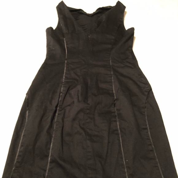 Black pencil dress from 2b Bebe - Picture 2 of 4